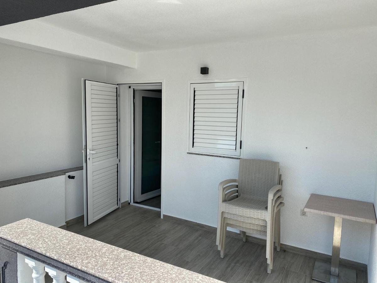Apartmani Anita Starigrad Paklenica Exteriér fotografie