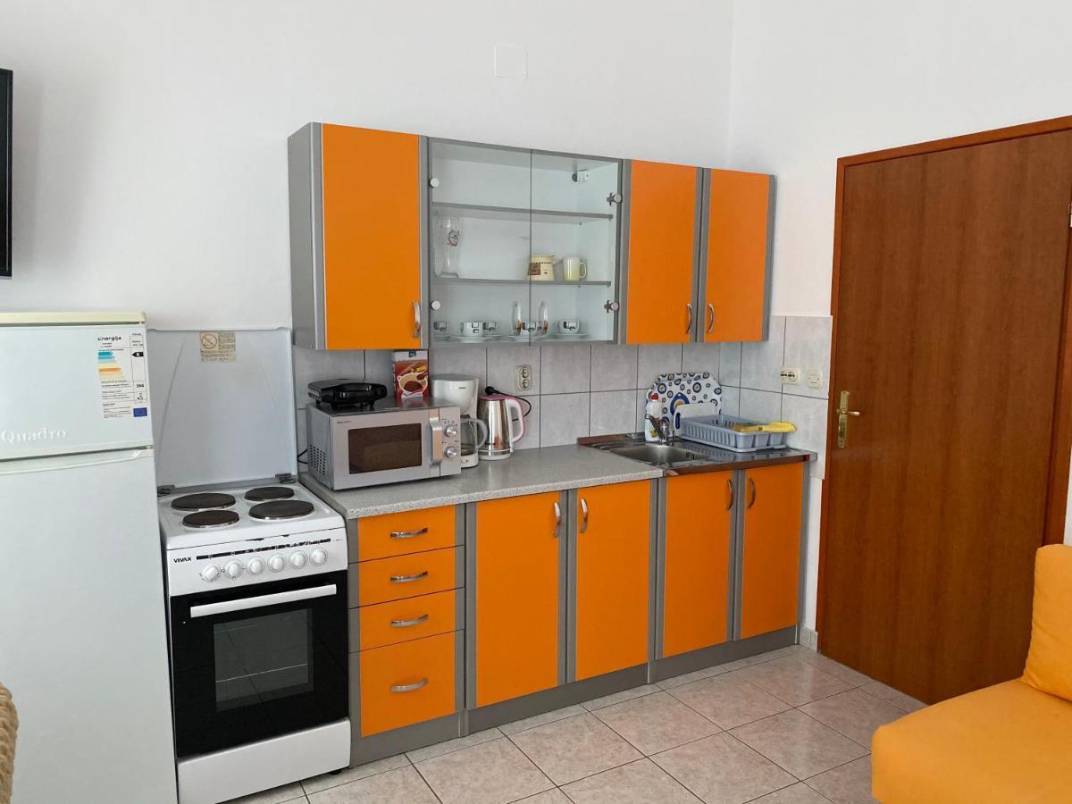 Apartmani Anita Starigrad Paklenica Exteriér fotografie