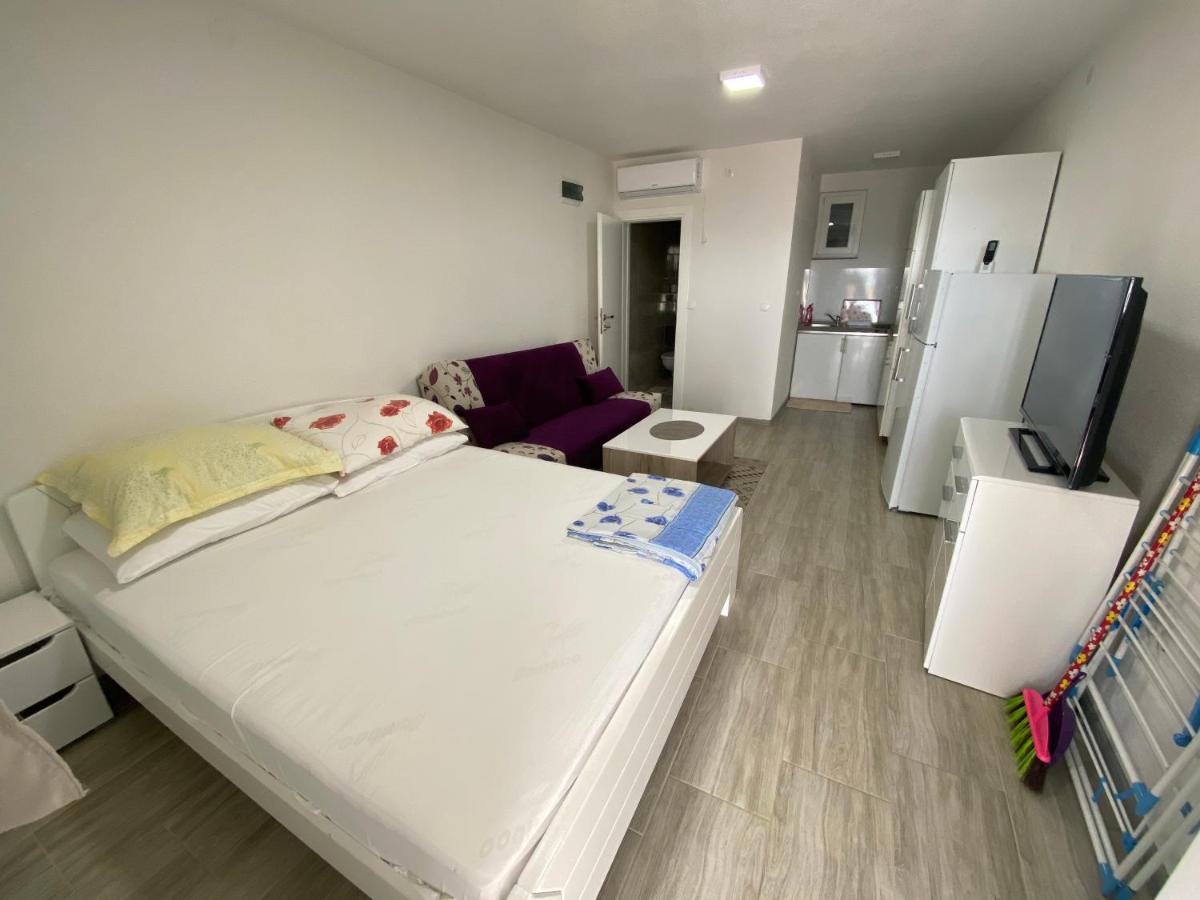 Apartmani Anita Starigrad Paklenica Exteriér fotografie