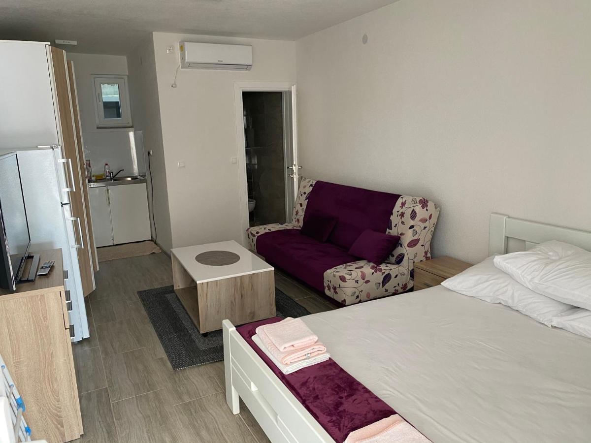 Apartmani Anita Starigrad Paklenica Exteriér fotografie