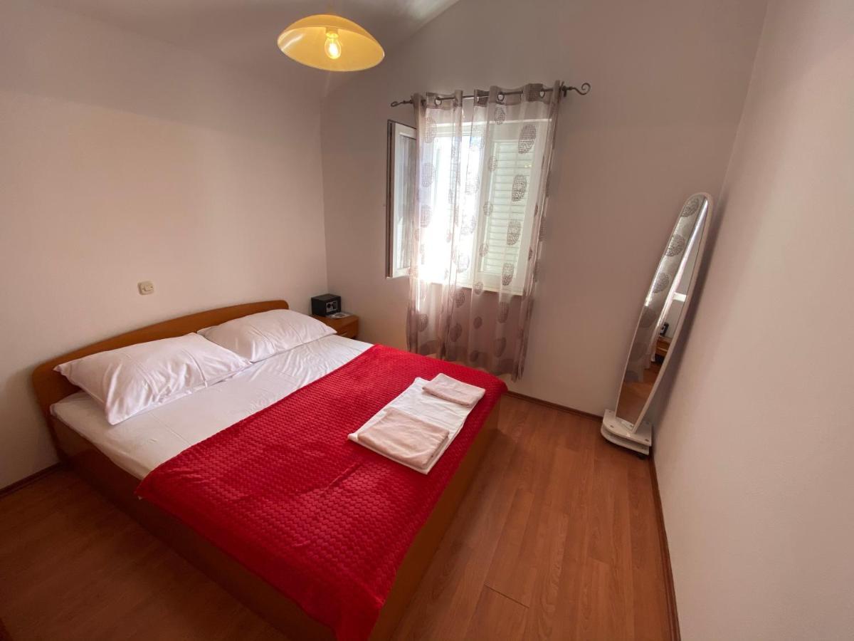 Apartmani Anita Starigrad Paklenica Exteriér fotografie