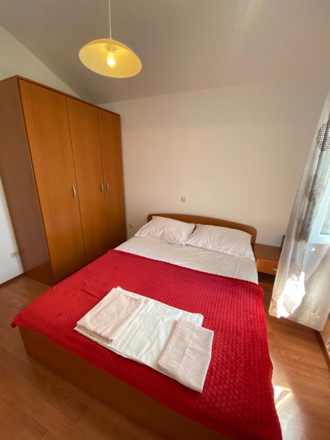 Apartmani Anita Starigrad Paklenica Exteriér fotografie