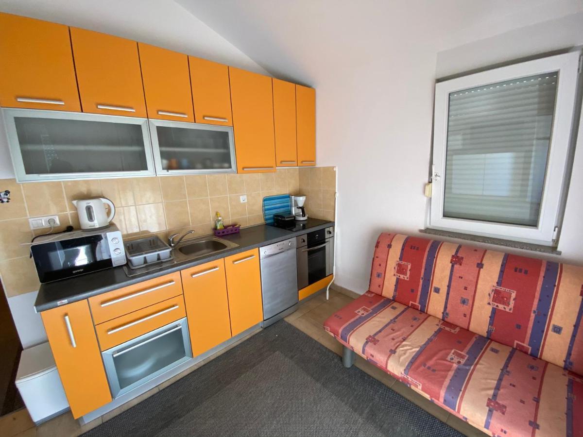 Apartmani Anita Starigrad Paklenica Exteriér fotografie